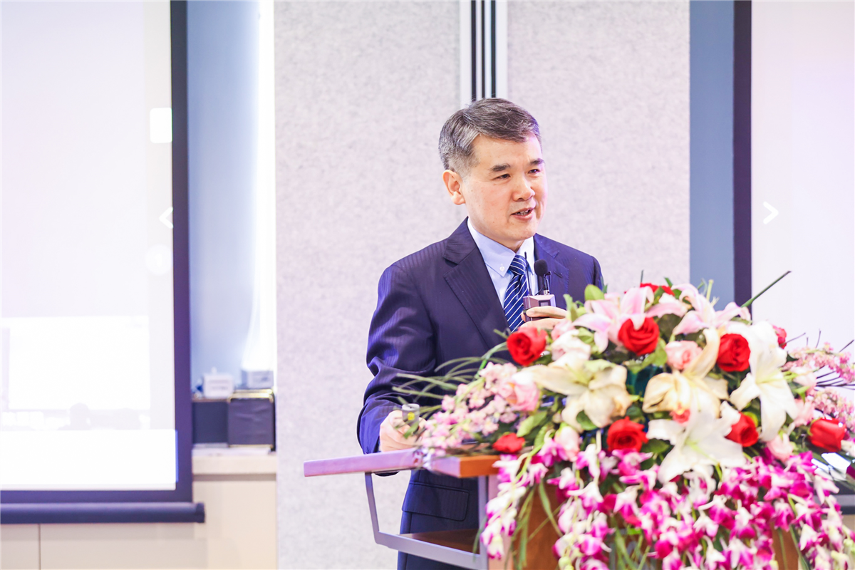 张广良.jpg 张广良.jpg